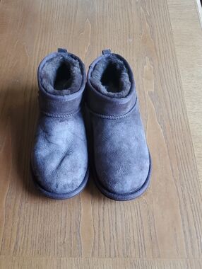 UGG Women's Ultra Short Mini Classic Shearling Ankle Booties in Dusted Cocoa